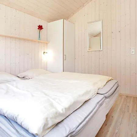 Pretty With Balcony *