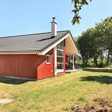 Pretty With Balcony *